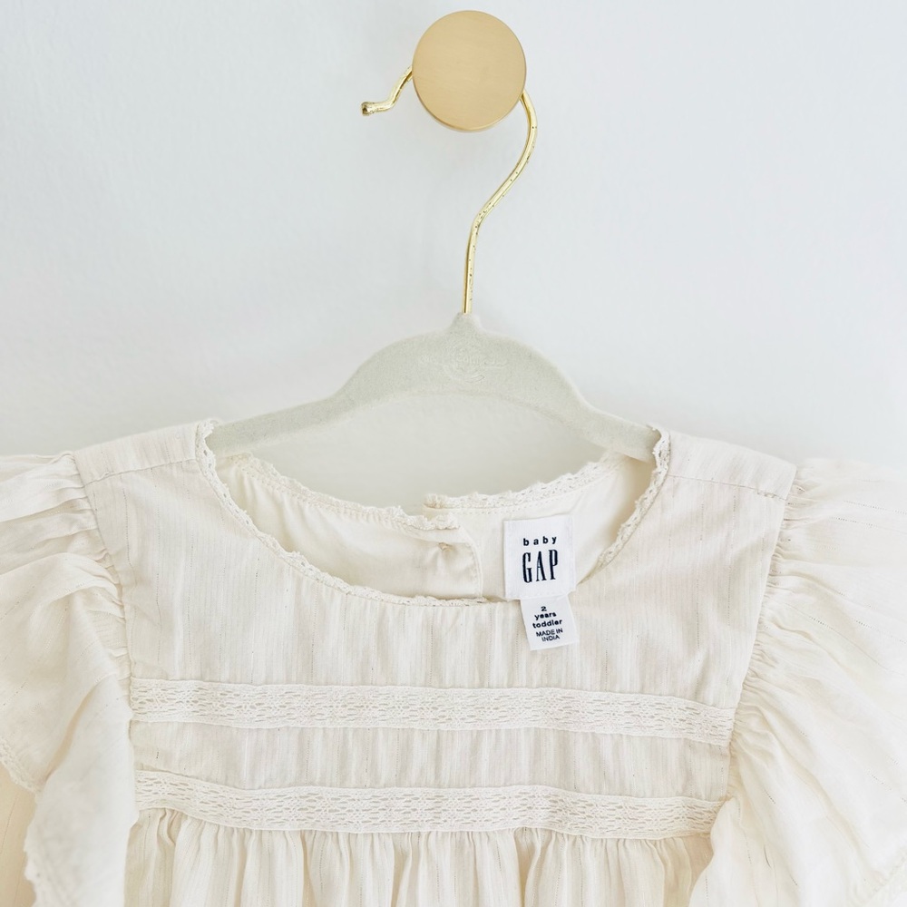 GAP Kids Off-White Ruffle Blouse with Lace & Silver Threading Details, Girls 2T - Picture 2 of 6